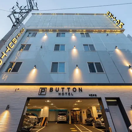 Button Hotel